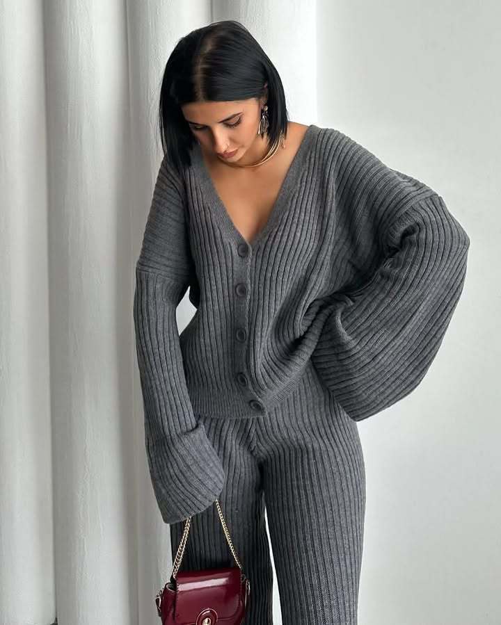 Casual Women's Solid Color Long Sleeve Buttoned Cardigan and Pants Set