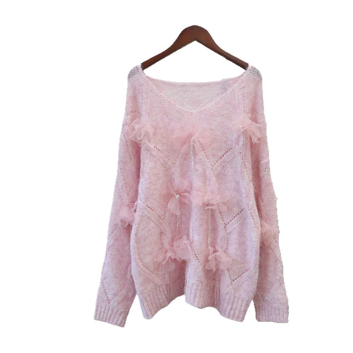 Loose long sleeved pullover sweater