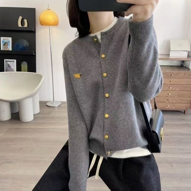 Casual soft and sticky cardigan sweater jacket