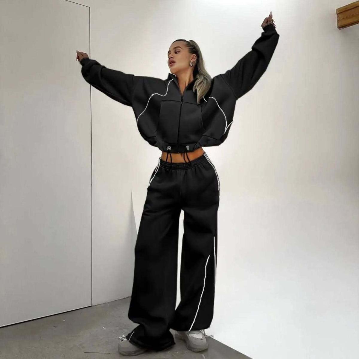 Women's Color-Block Hooded Zip-Up Set | Loose Straight-Leg Pants