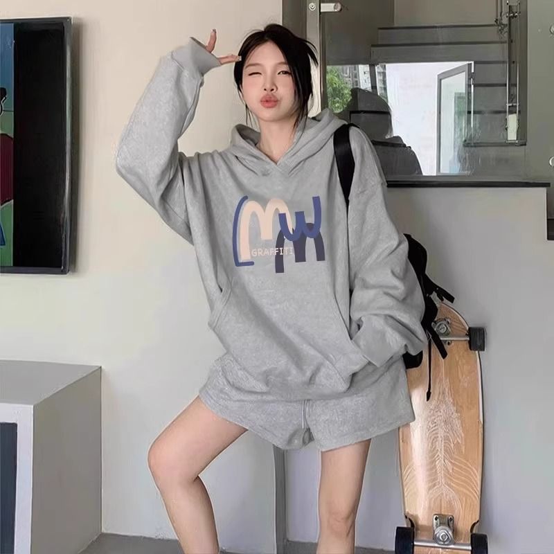 Chic Hooded Sweatshirt for Women with Letter Print, Loose Fit, Thick Fleece Lined