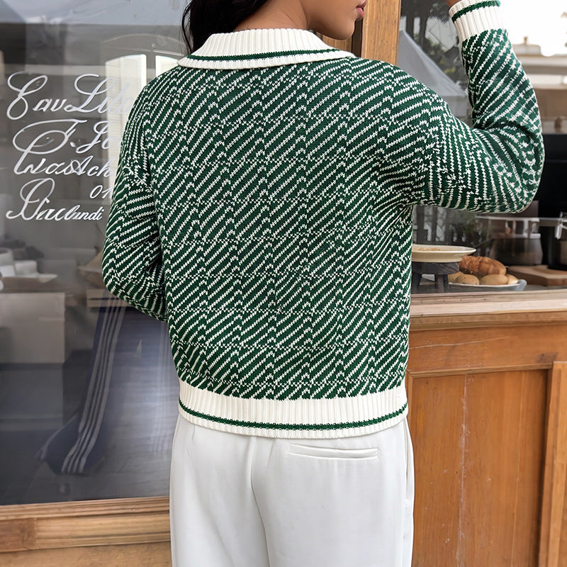 Striped collar loose sweater