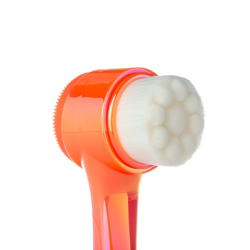 "Cleanse It" 2-in-1 Facial Cleansing & Exfoliator Brush | Almost Famous