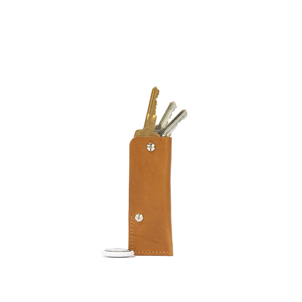 Leather Key Holder for AirTag - The Minimalist